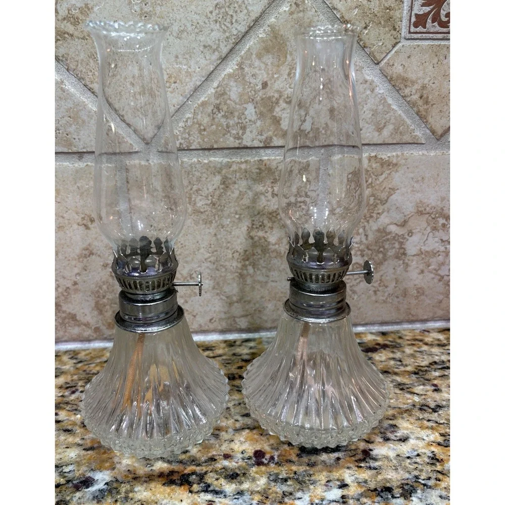 Vintage Lamplight Farms Oil Lamp, 9